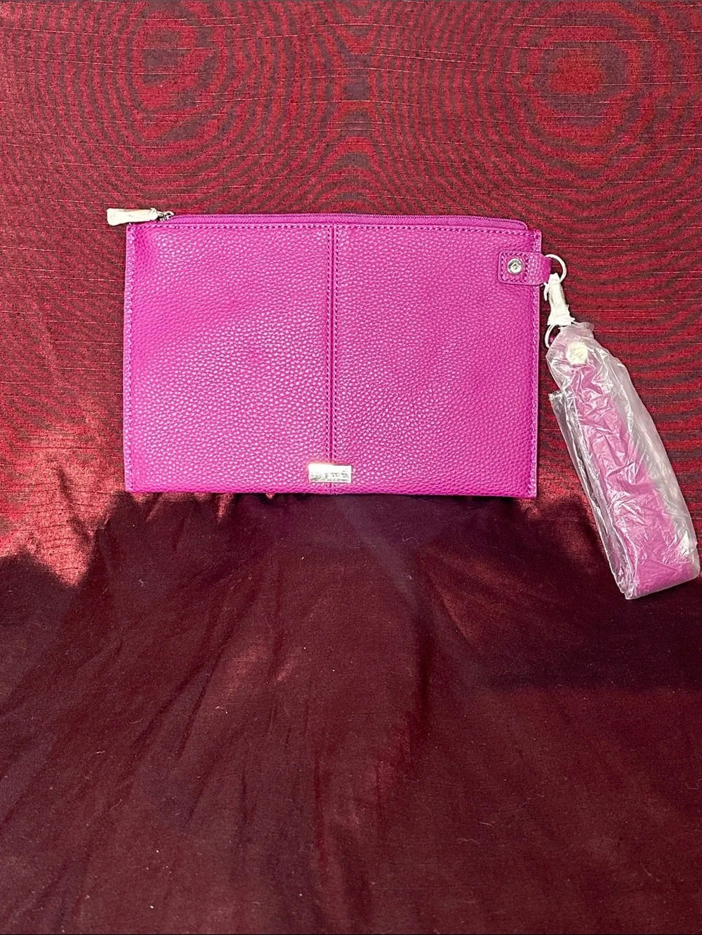 Vibrant Pink Jewell Wristlet Clutch 🩷✨